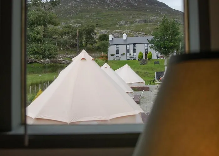 Ben Lettery Albergue *